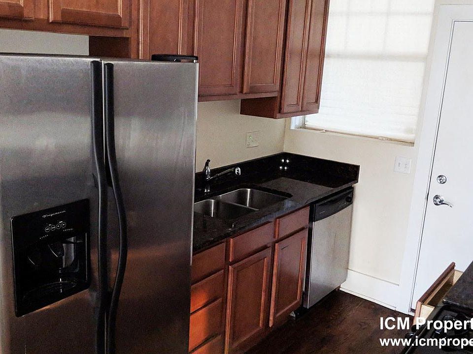 1st image of 3453 N Wolcott Ave #3F