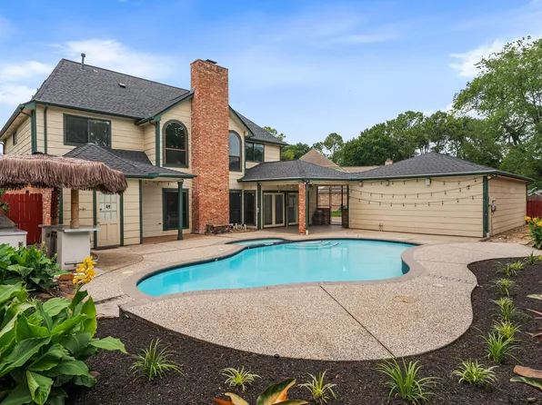 9214 S Pass Ln, Houston, TX 77064