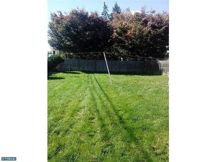 1000 Nancy Dr photo 1