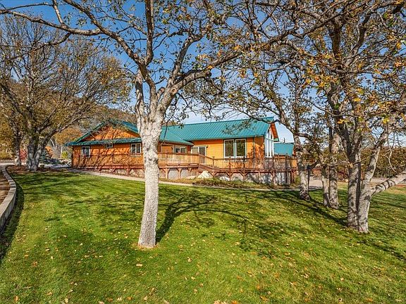 3rd image of 601 Outsen Rd