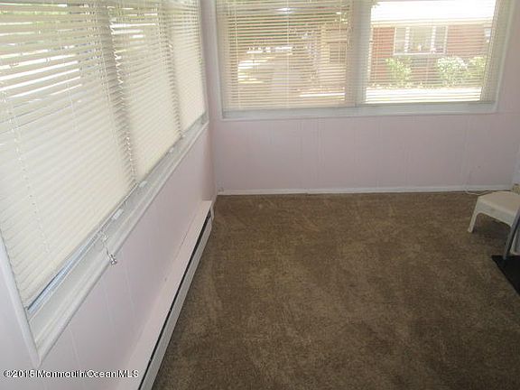 5th image of 157 Rosewood Drive #A