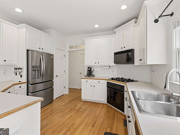 3rd image of 5486 Hedge Brooke Pointe NW