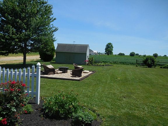 Farmland View/One of two sheds