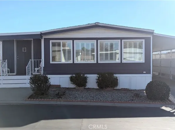 975 California St #20, Calimesa, CA 92320