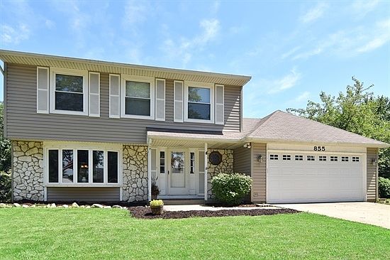 1st image of 855 Summerfield Dr