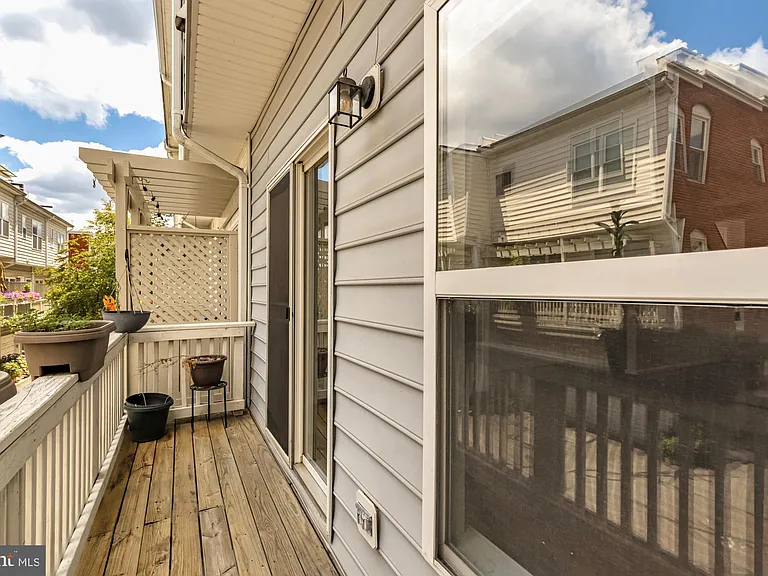 1227 V St NW — Photo 12