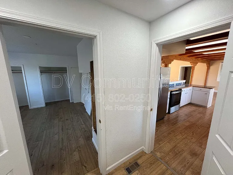 2500 SW 83rd St — Photo 30