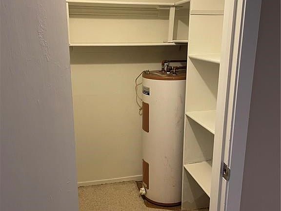 2nd image of 3201 Saint Charles Ave APT 122