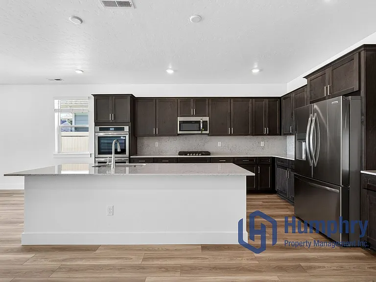 4612 W Wapoot St — Photo 8