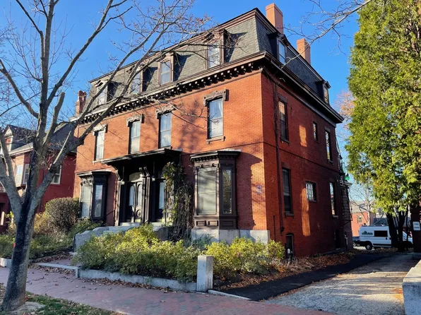 19-21 Deering Street, 19-21 Deering St #4, Portland, ME 04101