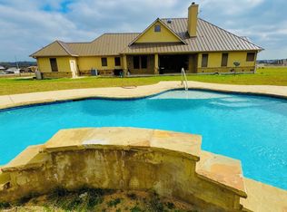112 Scenic Hills Dr, La Vernia, TX 78121