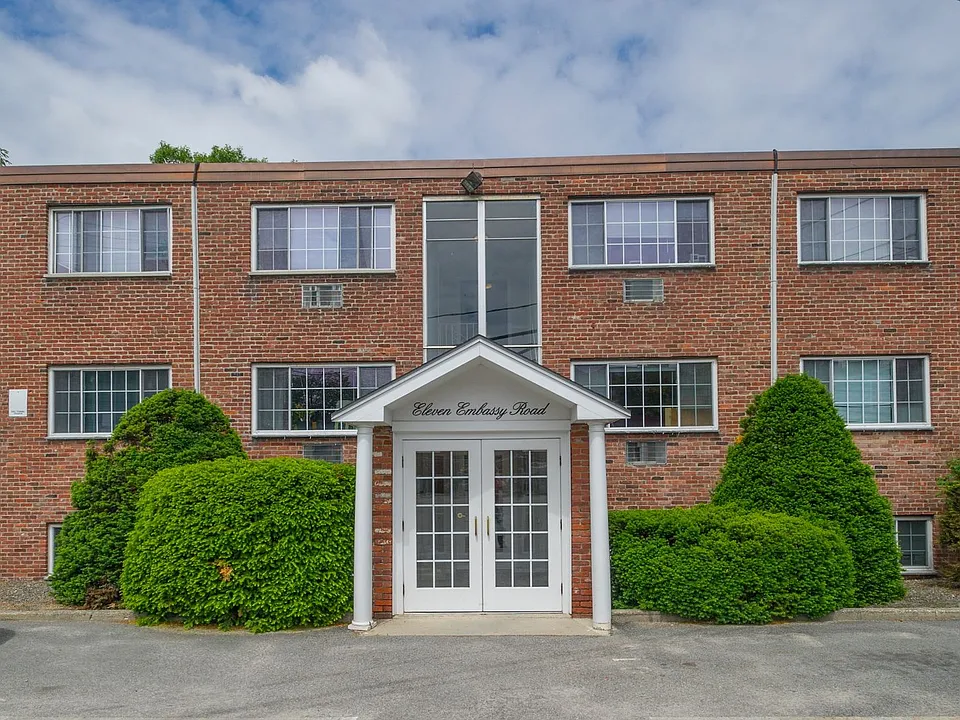 9 Embassy Rd #1