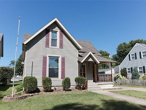 2nd image of 307 Meadow Ave