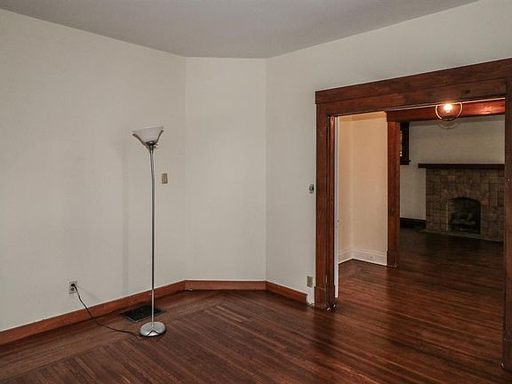 5th image of 4941 Relleum Ave