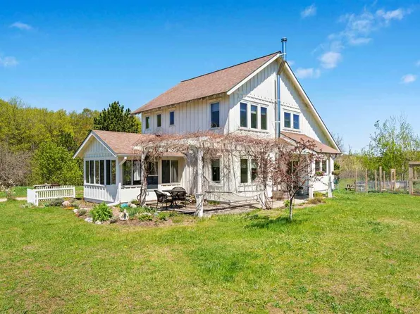 1370 Garber Rd, Levering, MI 49755