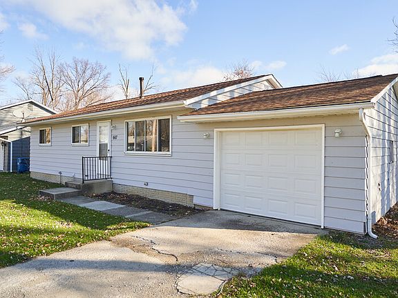 2nd image of 667 Oakwood Ave