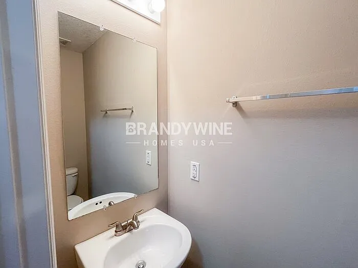 8269 Halls Hammock Ct — Photo 10