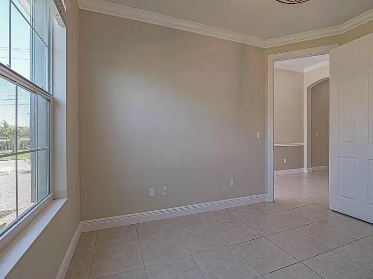 2529 Bella Vista Cir — Photo 23