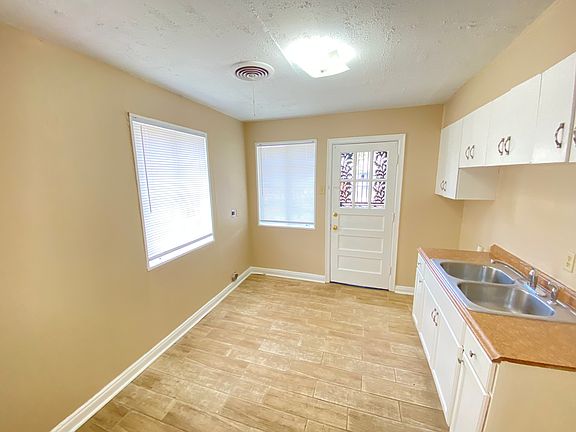 3rd image of 1783 Edmondson Ave