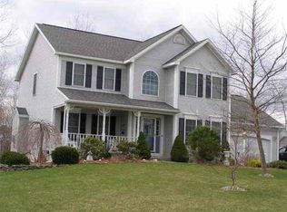 11 Reynolds Ct, Delmar, NY 12054