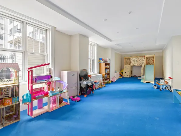 27 West 72nd Street image 15 of 17