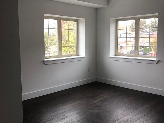 2nd image of 95-03 Astoria Blvd #2