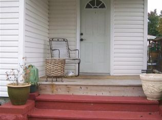 2716 N Kellett Ave, Springfield, MO 65803