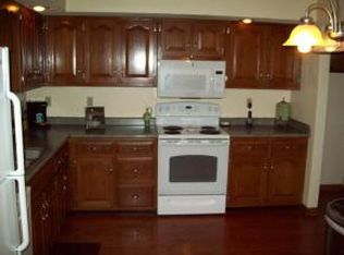 953 S Cedar Hill Dr, Decatur, IL 62521