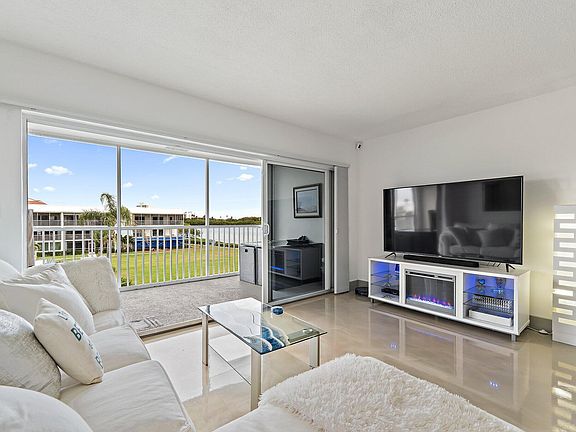 3rd image of 100 Waterway Road #E305