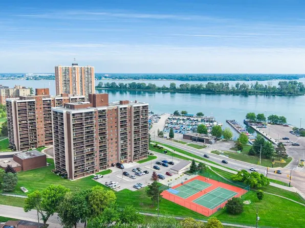 9099 Riverside Dr E #319E, Windsor, ON N8S 4P9
