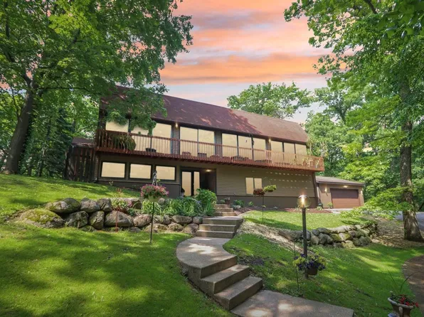 6221 Trail Ridge Court, Oregon, WI 53575