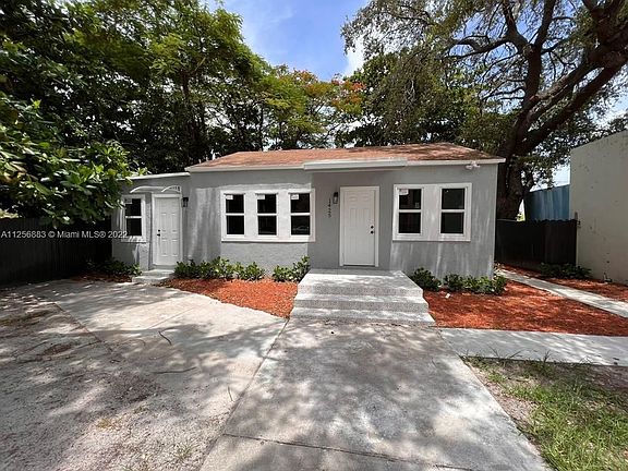 2nd image of 1425 NW 54th St #1425