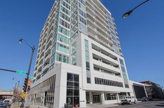 1st image of 50 E 16th St Unit 713
