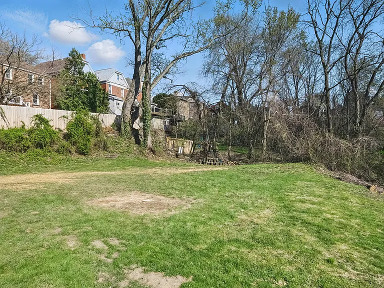 310 W Riverview Ave #1 — Photo 25
