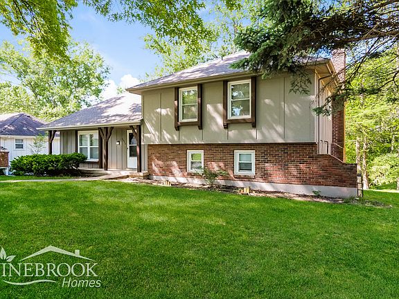 2nd image of 6024 Woodside Ave