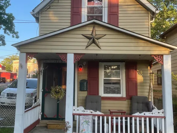 115 2nd Ave, Pitman, NJ 08071