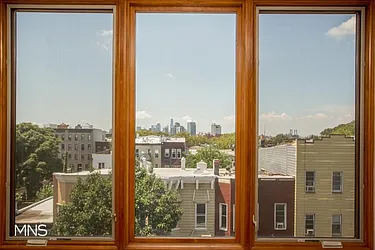 Rented by MNS Marketing