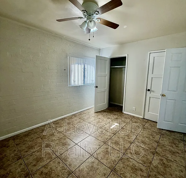 2304 E Monterey Vis #1 — Photo 7