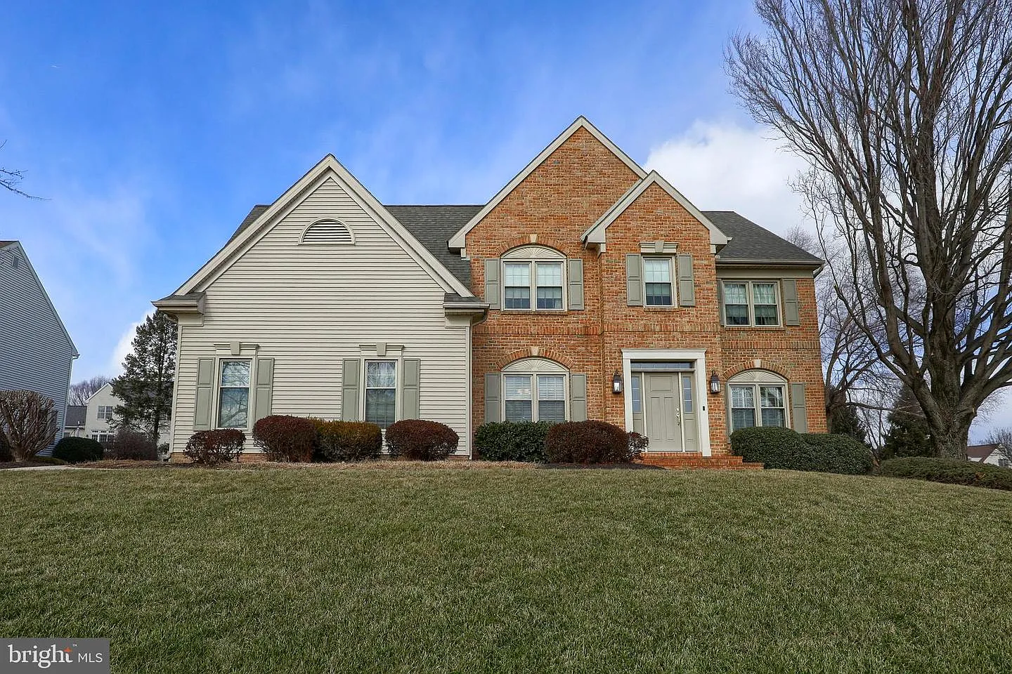 2933 Hearthside Ln photo 1