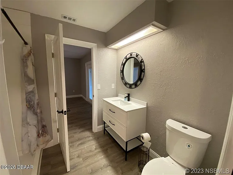1031 Club House Blvd — Photo 23