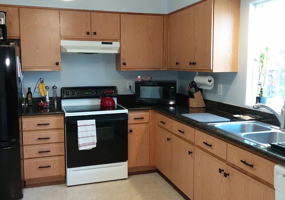 1st image of 1236 N 173rd St