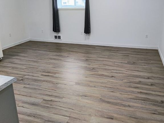 3rd image of 154 High Forest St #158