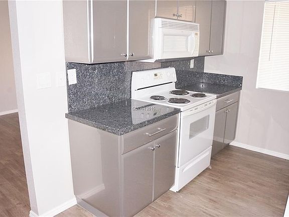 5th image of 5286 River Glen Dr Unit 433