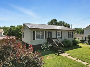 94 Morgan St, Greenville, PA 16125