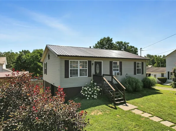 94 Morgan St, Greenville, PA 16125
