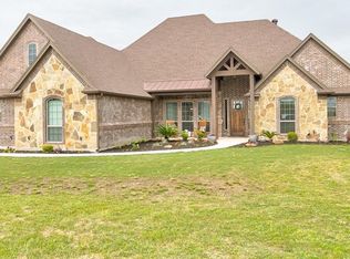 101 Derby Ct, Azle, TX 76020