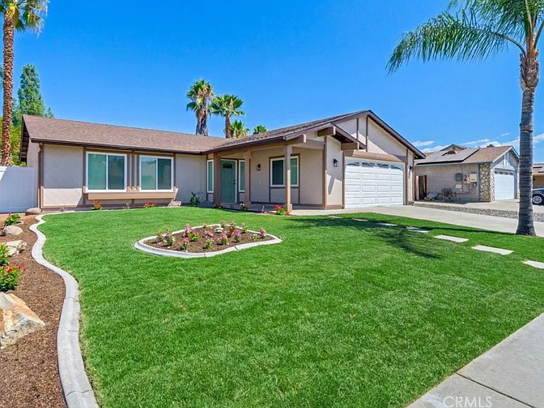 26294 Lazy Creek Rd — Photo 3