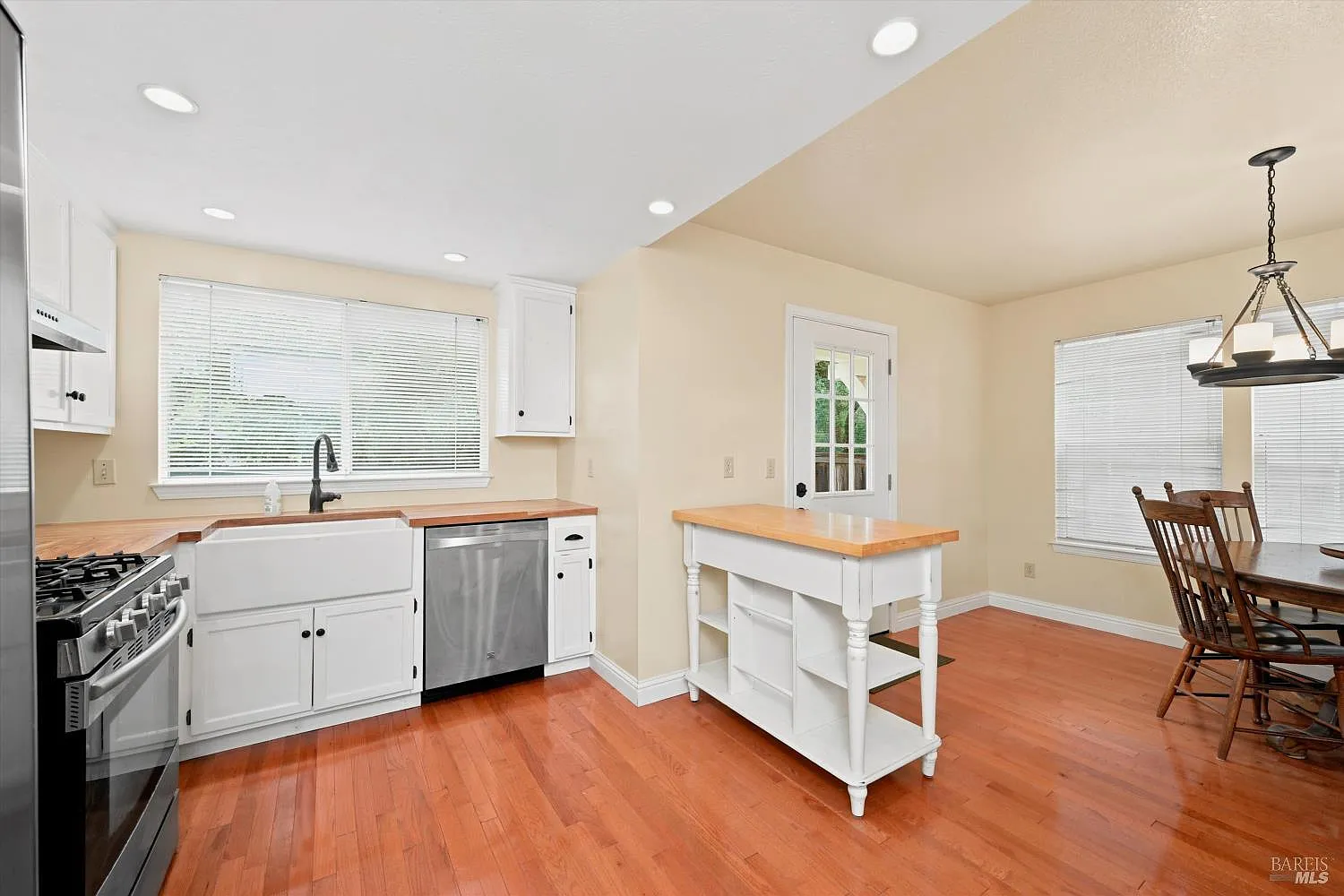 2211 Ironbark Drive - Photo 4