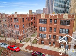 510 W Cornelia Ave #2, Chicago, IL 60657