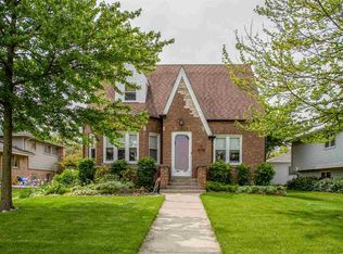 306 S Mason St, Bensenville, IL 60106